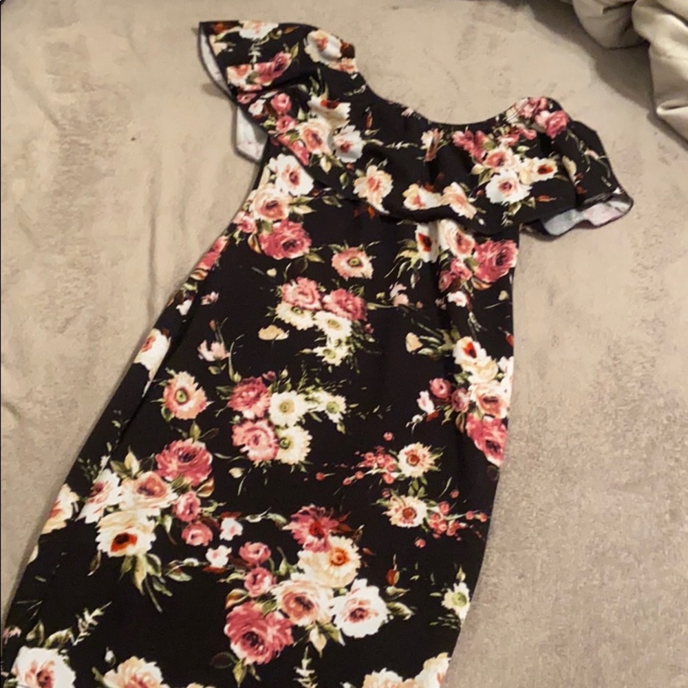 Black Floral Off-Shoulder Dress